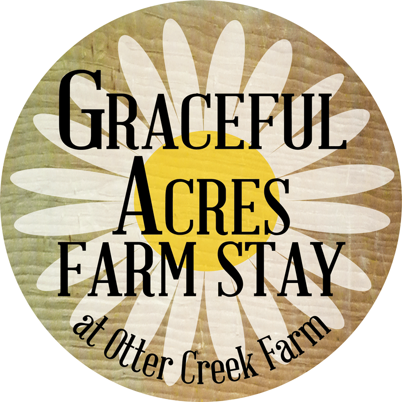 GracefulAcres-logo-round-facebook.png